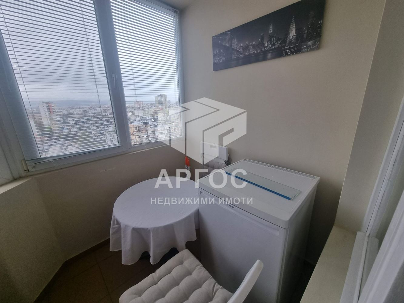 Дава под наем Таван гр. Варна – Левски - Агенция за недвижими имоти Варна - Екипът, имот 4