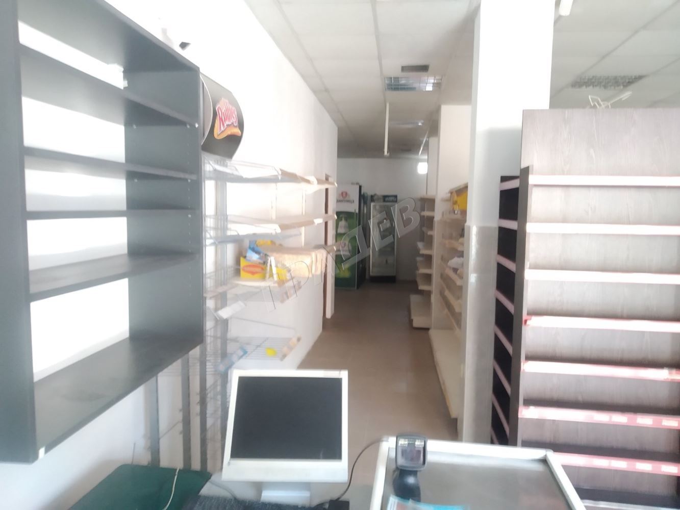 Магазин под наем в Цветен квартал. - Агенция за недвижими имоти Варна - Екипът, имот 2