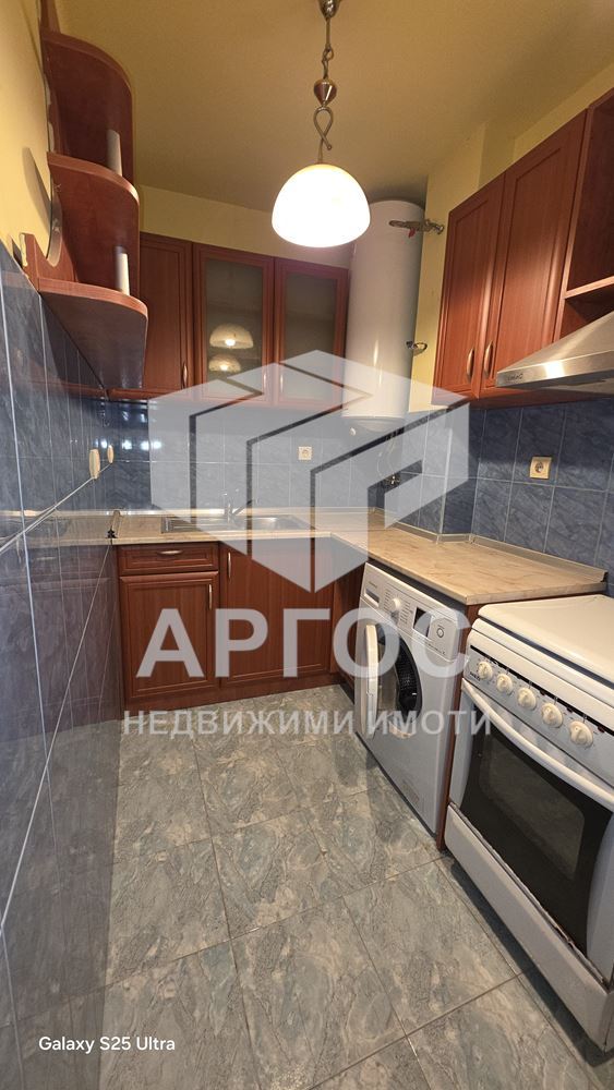 Дава под наем Тристаен апартамент – район кв.Левски - Агенция за недвижими имоти Варна - Екипът, имот 1