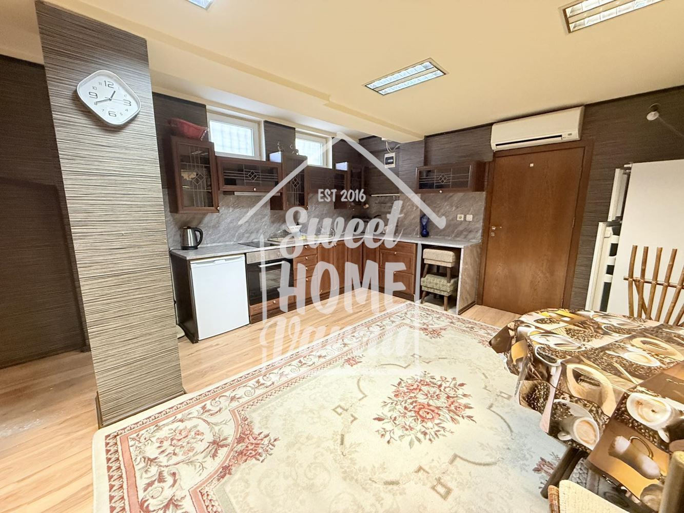 Едностаен апартамент в цент - Агенция за недвижими имоти Варна - Екипът, имот 2