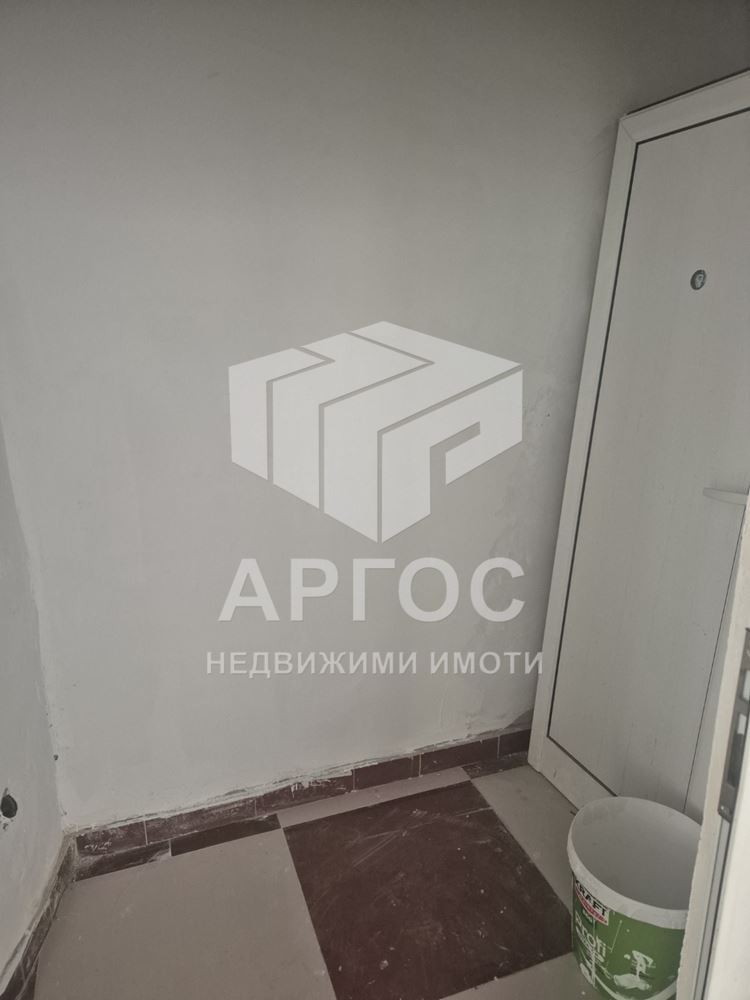 Дава под наем ОФИС – район  Цветен квартал - Агенция за недвижими имоти Варна - Екипът, имот 3