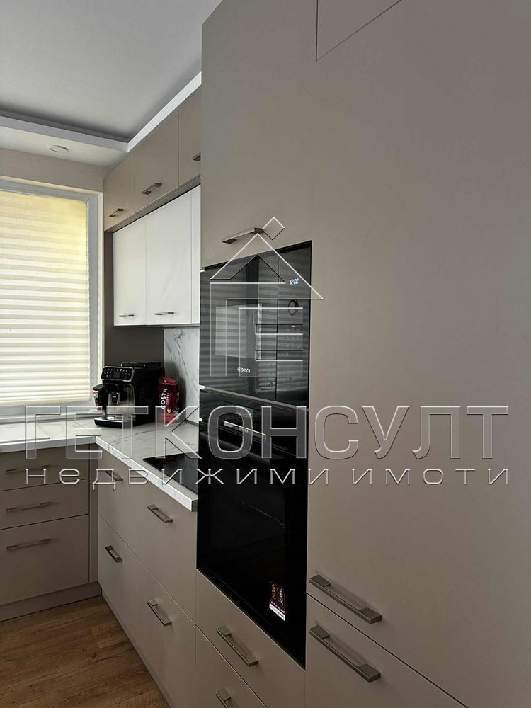 гр.Варна, Цветен квартал, обзаведен тристаен апартамент - Агенция за недвижими имоти Варна - Екипът, имот 4