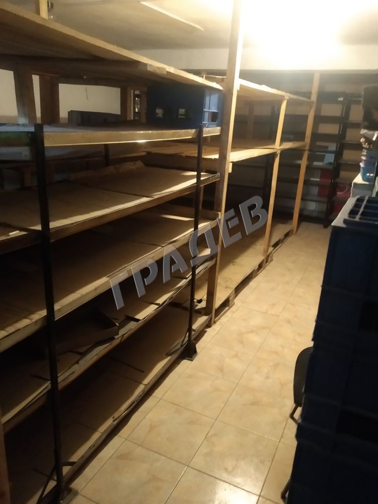 Магазин под наем в Цветен квартал. - Агенция за недвижими имоти Варна - Екипът, имот 4