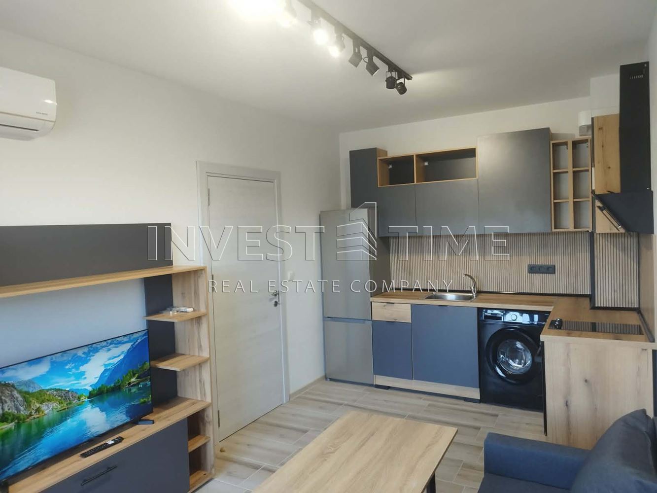 Двустаен, кокетен апартамент с паркомясто! - Агенция за недвижими имоти Варна - Екипът