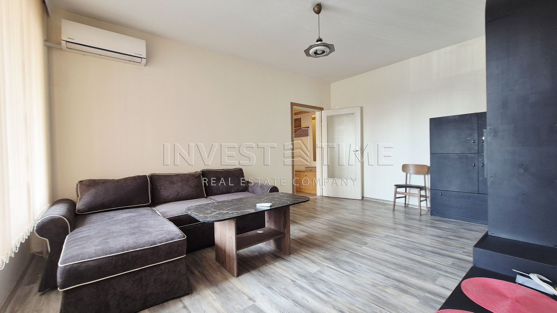 Двустаен апартамент, Широк център – до Дежа Вю - Агенция за недвижими имоти Варна - Екипът