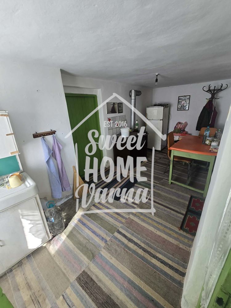 Къща 100 кв.м. в с.Генерал Киселово - Агенция за недвижими имоти Варна - Екипът