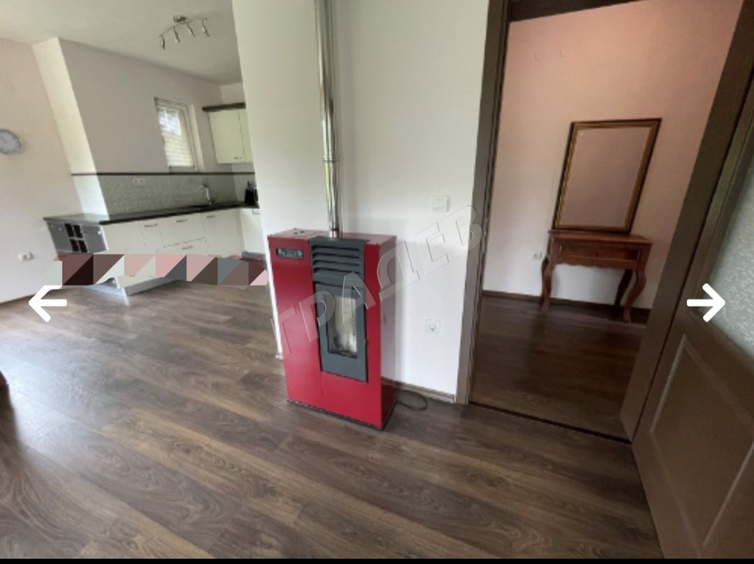 Самостоятелна къща под наем в района на м-т Сотира - Агенция за недвижими имоти Варна - Екипът, имот 1