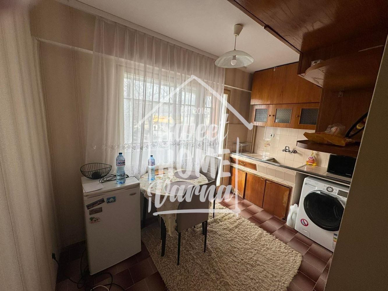 Тристаен апартамент кв.Владиславово - Агенция за недвижими имоти Варна - Екипът, имот 4