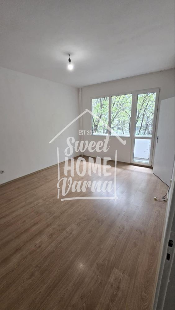 Тристаен маломерен апартамент до ключ кв. Базар Левски - Агенция за недвижими имоти Варна - Екипът