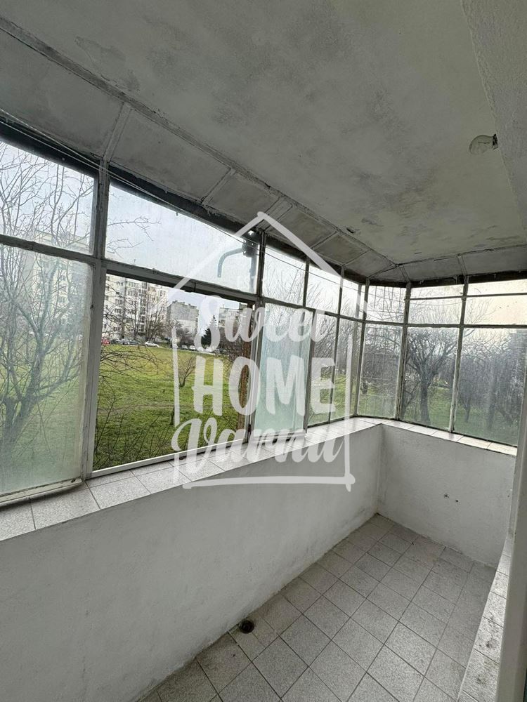 Тристаен апартамент кв.Владиславово - Агенция за недвижими имоти Варна - Екипът, имот 1