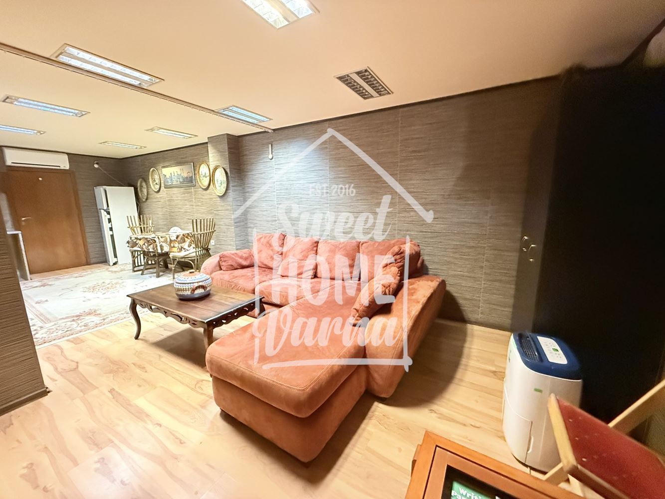 Едностаен апартамент в цент - Агенция за недвижими имоти Варна - Екипът, имот 3