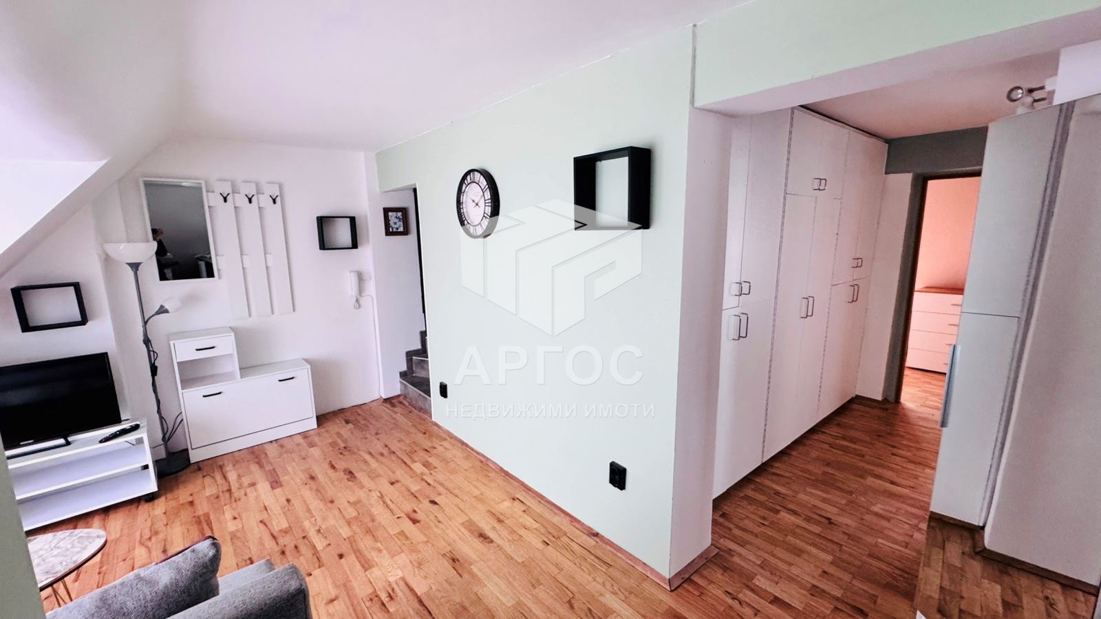 Аргос дава  под наем Двустаен апартамент – Окръжна болница - Агенция за недвижими имоти Варна - Екипът