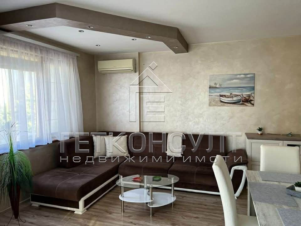 Двустаен, обзаведен апартамент срещу Проектанска - Агенция за недвижими имоти Варна - Екипът