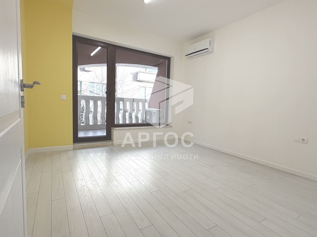 Дава под наем Офис район – Идеален център / х-л Черно море - Агенция за недвижими имоти Варна - Екипът, имот 4