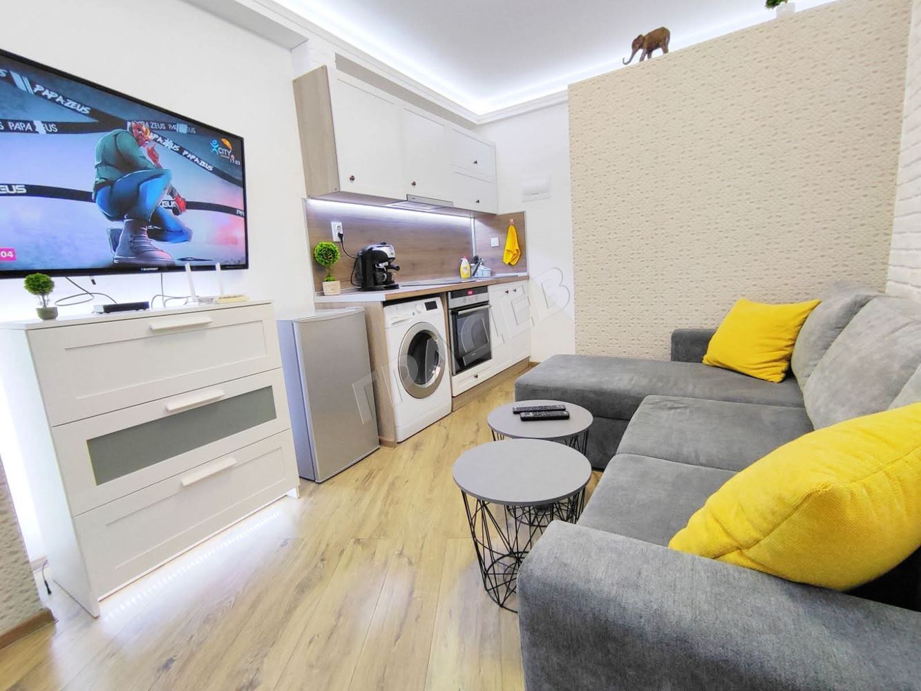 Едностаен обзаведен апартамент в центъра - Агенция за недвижими имоти Варна - Екипът, имот 1