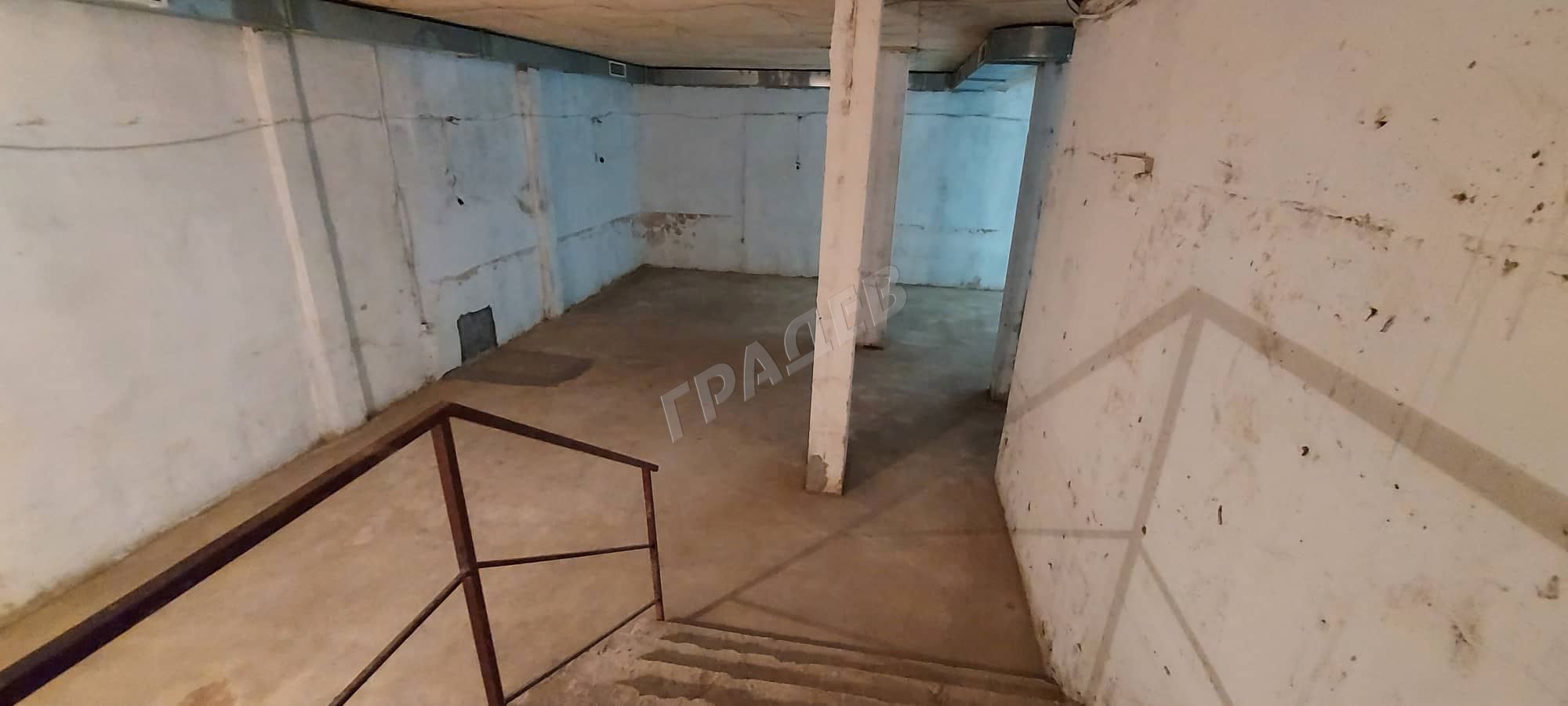 Кафе-бар по БДС, кв. Левски. Продажба, 120000 евро - Агенция за недвижими имоти Варна - Екипът, имот 2