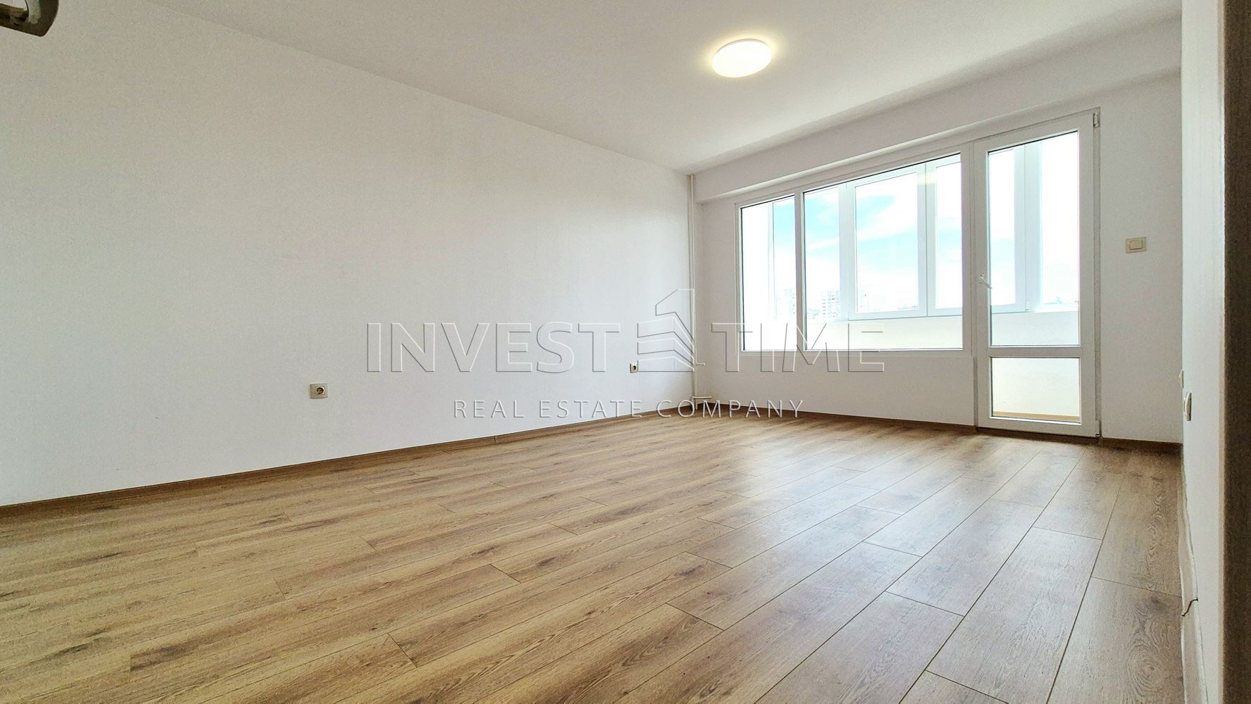 Двустаен апартамент след основен ремонт – ДО КЛЮЧ - Агенция за недвижими имоти Варна - Екипът, имот 1