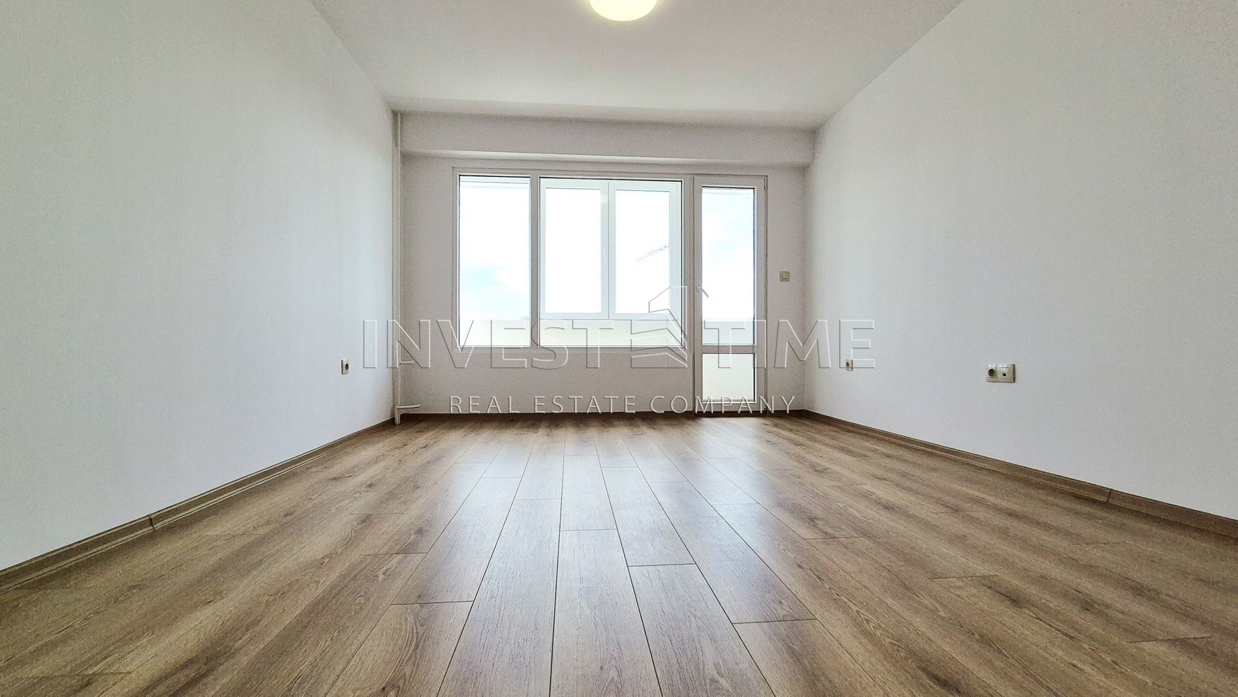 Двустаен апартамент след основен ремонт – ДО КЛЮЧ - Агенция за недвижими имоти Варна - Екипът, имот 2