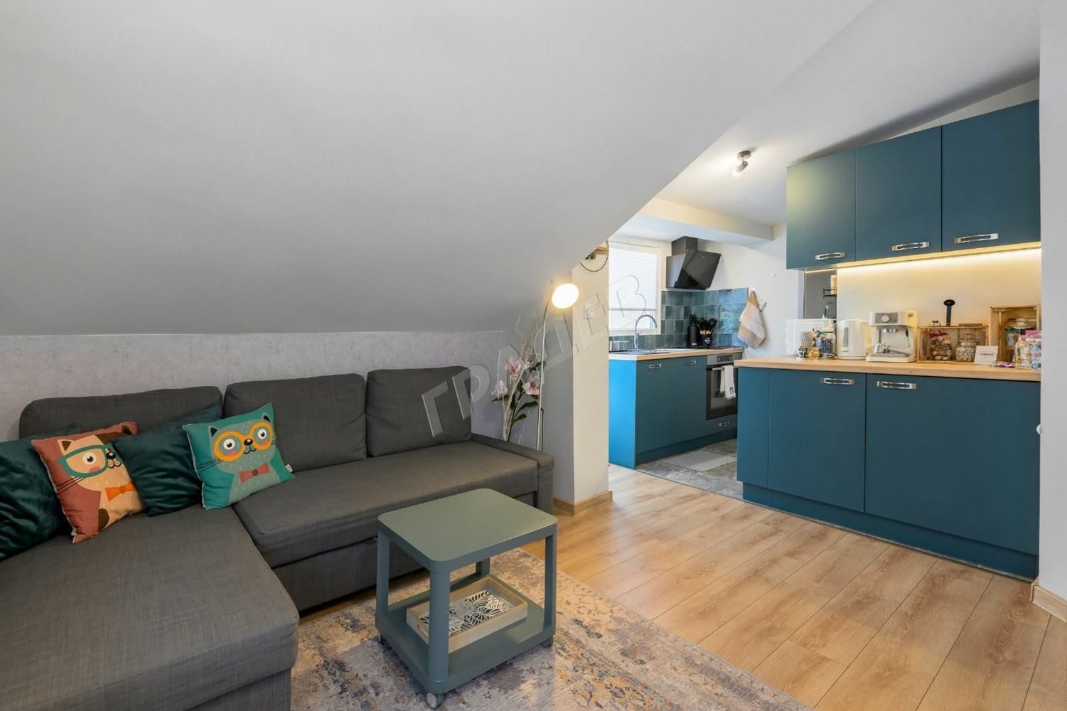 Обзаведен двустаен апартамент до Окръжна болница - Агенция за недвижими имоти Варна - Екипът, имот 4