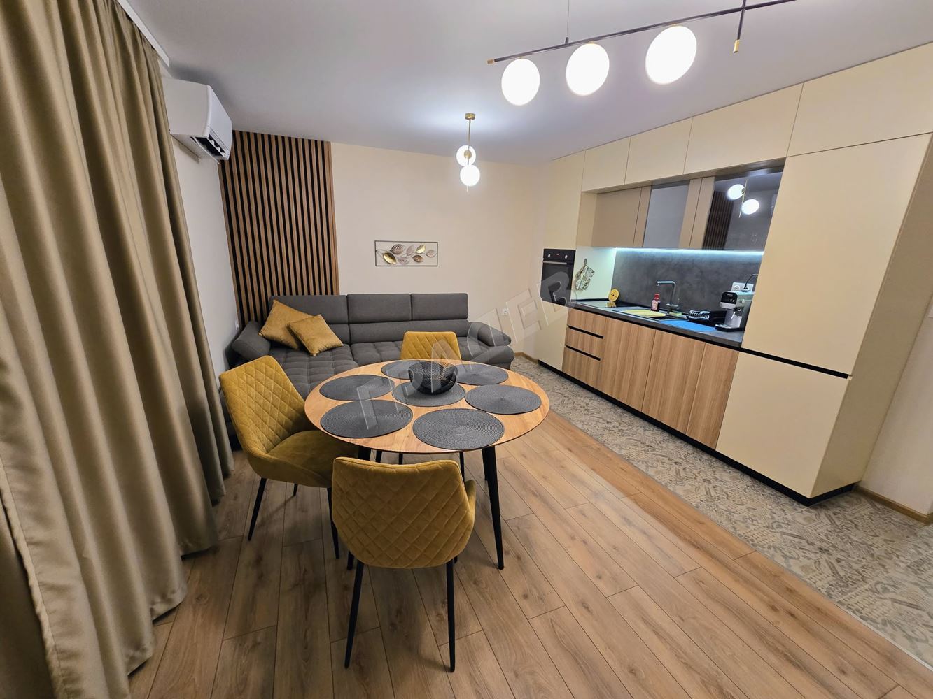 Под наем чисто нов двустаен, бул. Сливница. - Агенция за недвижими имоти Варна - Екипът, имот 4