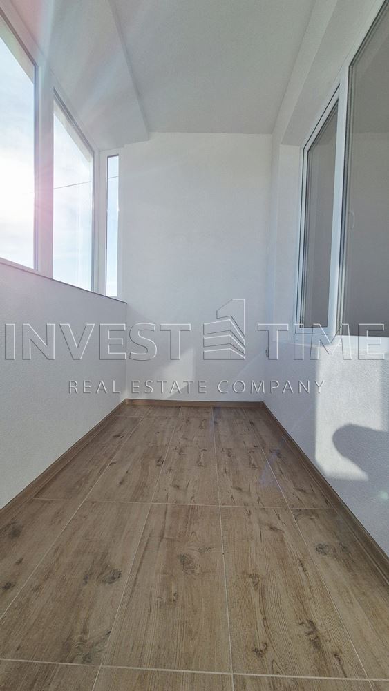 Двустаен апартамент след основен ремонт – „ДО КЛЮЧ“, до Гранд МОЛ - Агенция за недвижими имоти Варна - Екипът, имот 3