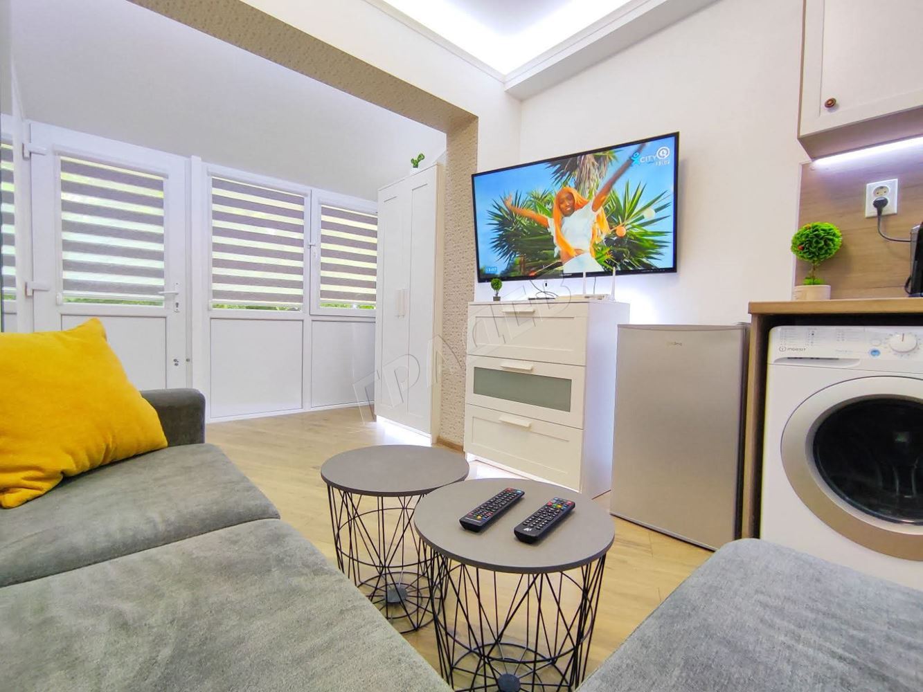 Едностаен обзаведен апартамент в центъра - Агенция за недвижими имоти Варна - Екипът, имот 2