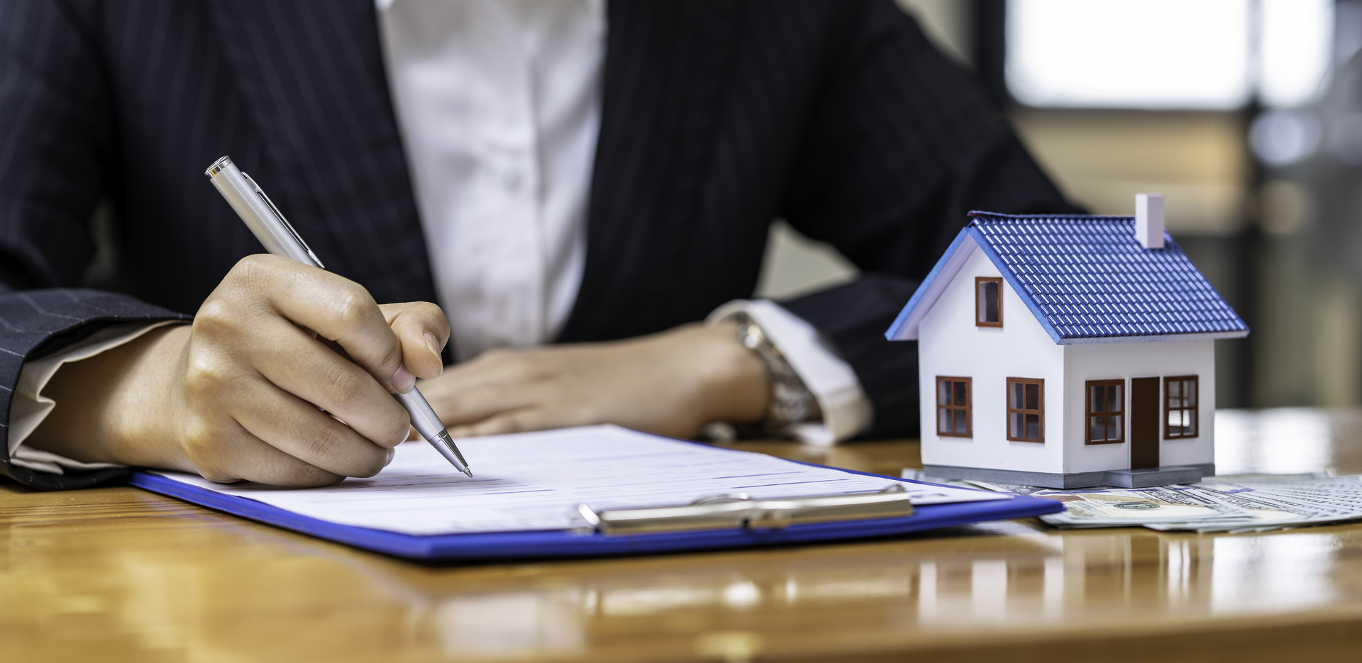 Посредничество и подготовка на сделка при продажба на имот