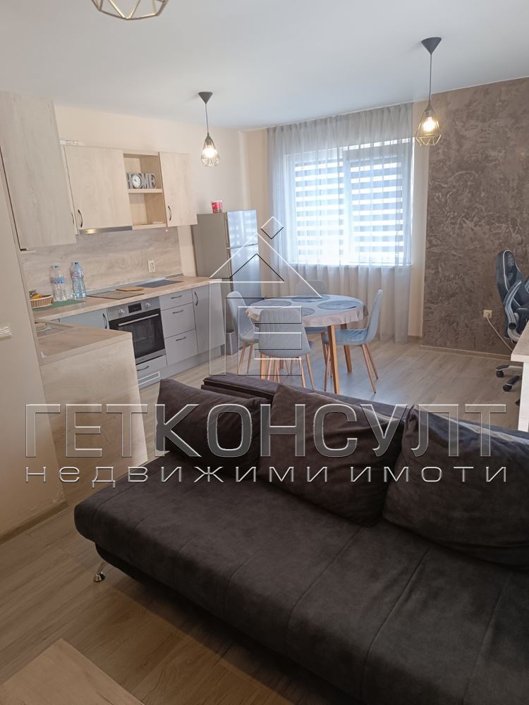 6072 - Агенция за недвижими имоти Варна - Екипът