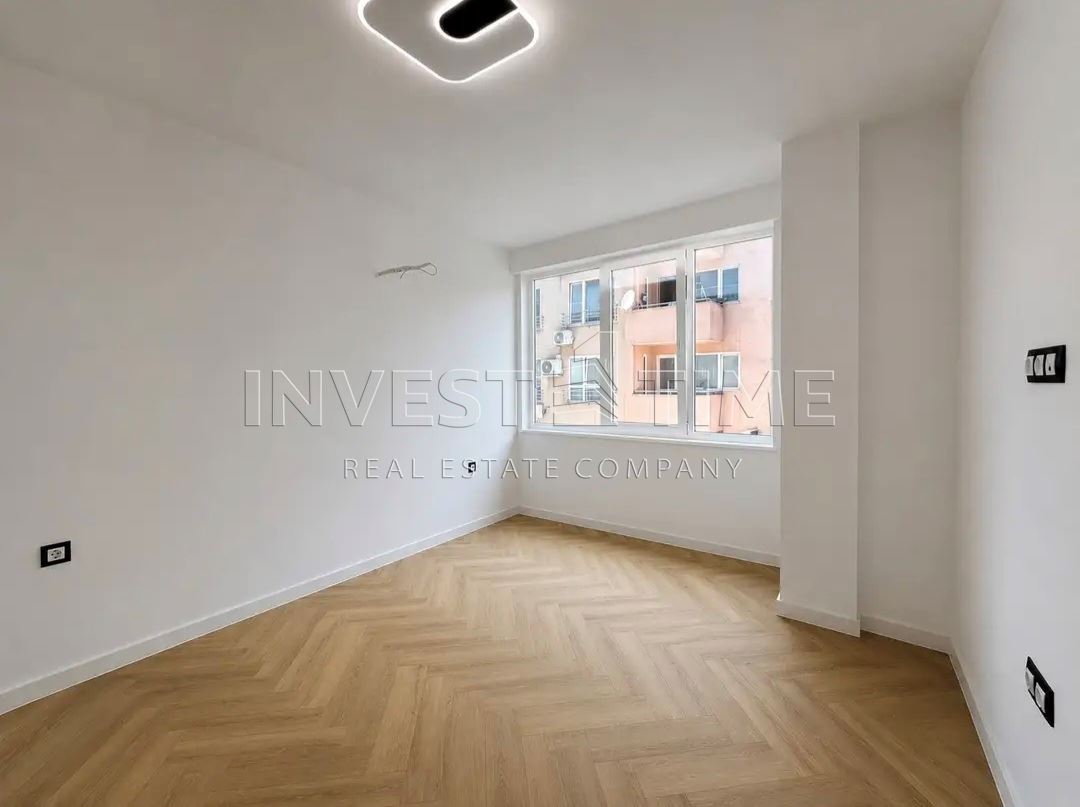СТИЛЕН ТРИСТАЕН АПАРТАМЕНТ В ЛЯТНО КИНО ТРАКИЯ, ВАРНА | 84 м² | - Агенция за недвижими имоти Варна - Екипът, имот 2