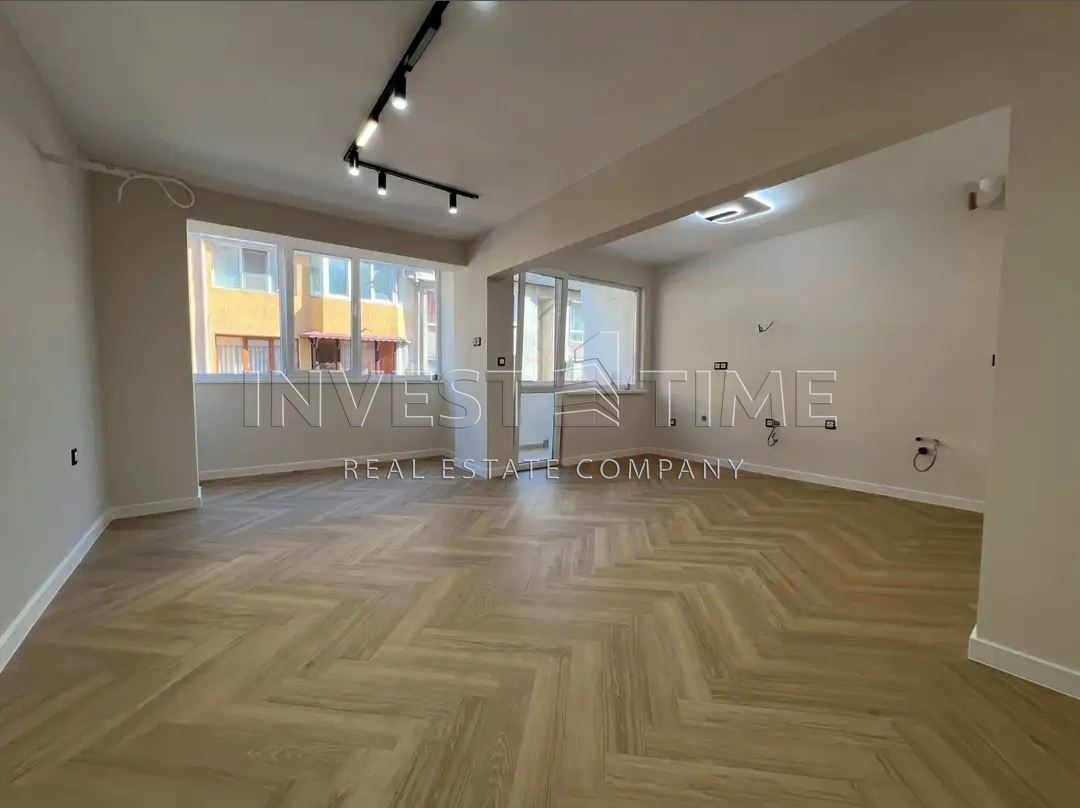 СТИЛЕН ТРИСТАЕН АПАРТАМЕНТ В ЛЯТНО КИНО ТРАКИЯ, ВАРНА | 84 м² | - Агенция за недвижими имоти Варна - Екипът