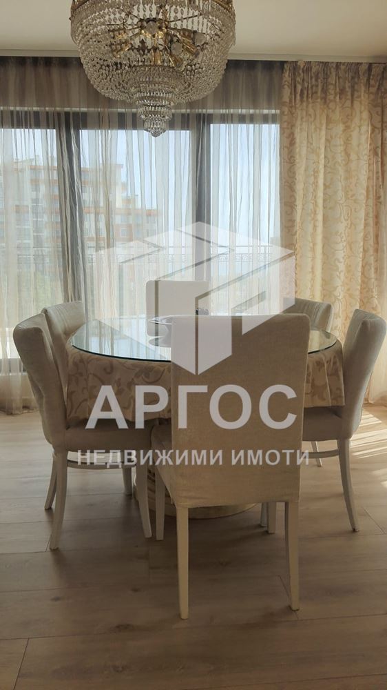 Дава под наем  Aпартамент с три спални – район Бриз - Агенция за недвижими имоти Варна - Екипът, имот 3