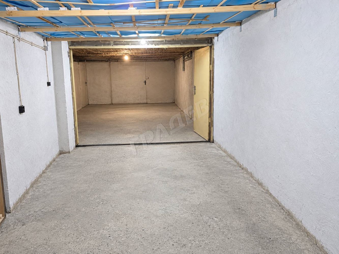Гараж за продажба в центъра на Варна – 18 кв.м - Агенция за недвижими имоти Варна - Екипът, имот 1